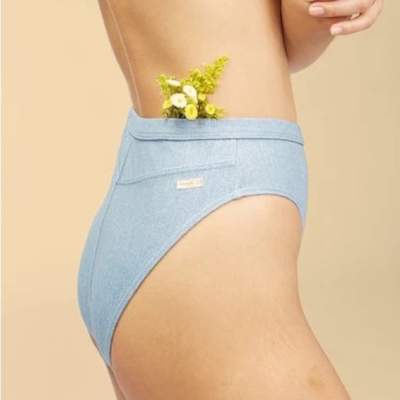 ☀️BILLABONG☀️ MEADOWLANDS CECI TRI DOWN WITH DENIM HIGH BIKINI SET - Picture 16 of 17